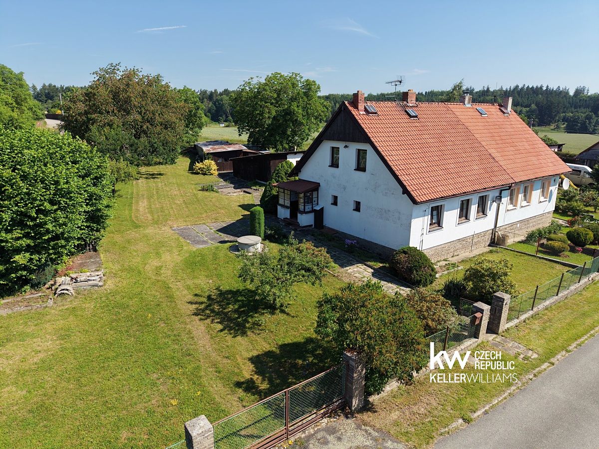 Prodej rodinného domu 120 m², pozemek 1198 m²